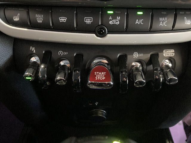 Bmw MINI 2018-09 6275-7