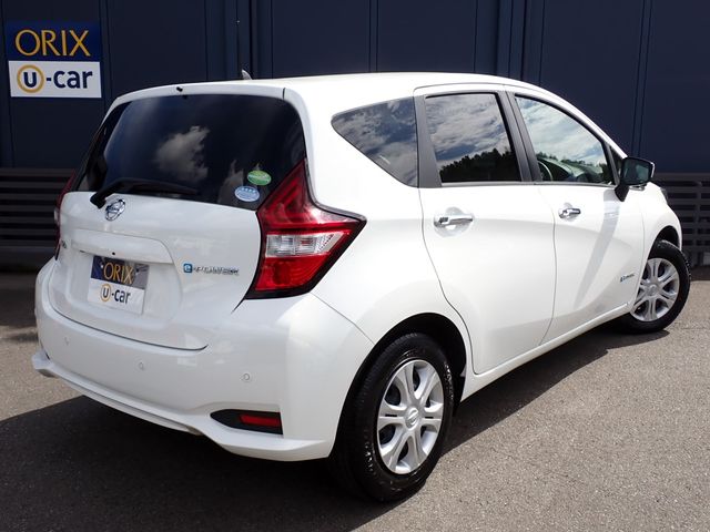 Nissan NOTE 2018-08 20372-2