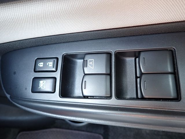 Nissan NOTE 2018-08 20372-7