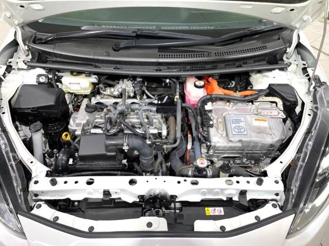 Toyota AQUA 2019-11 28538-18