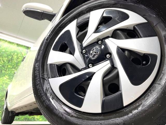 Toyota AQUA 2019-11 28538-12