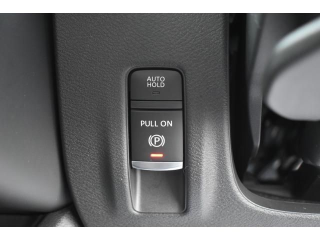 Nissan SERENA 2023-06 5643-10
