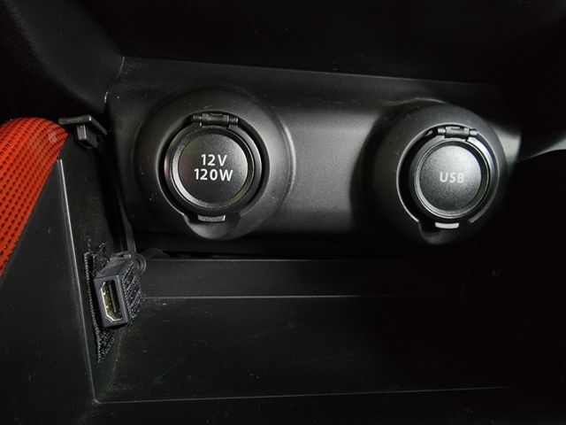 Suzuki SWIFT 2020-01 188877-16