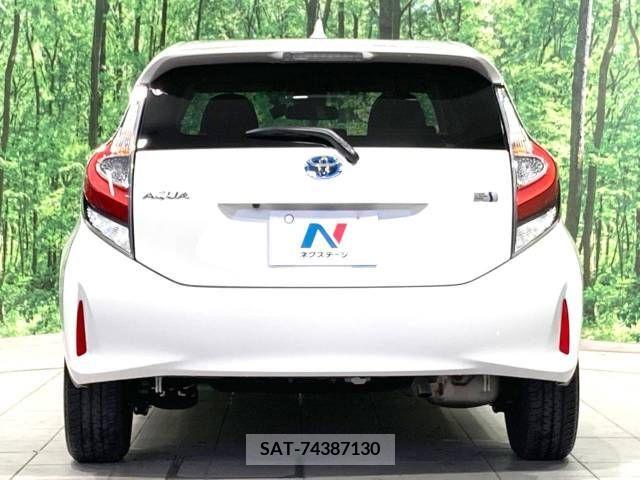 Toyota AQUA 2017-12 260385-15