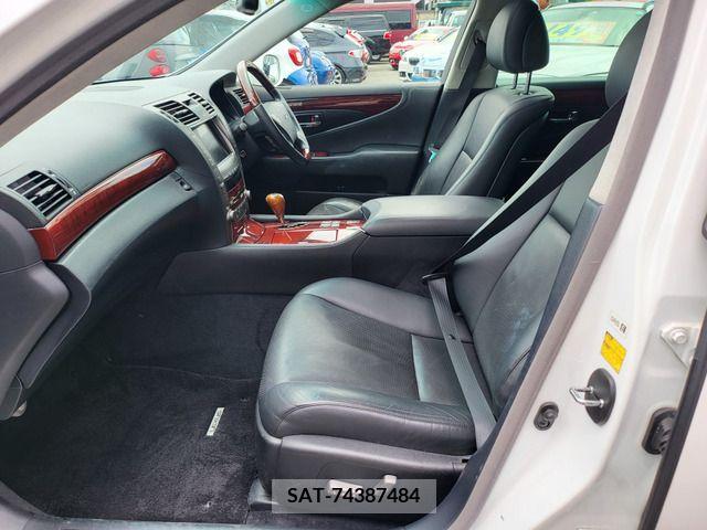 Lexus LS 2008-01 275521-8