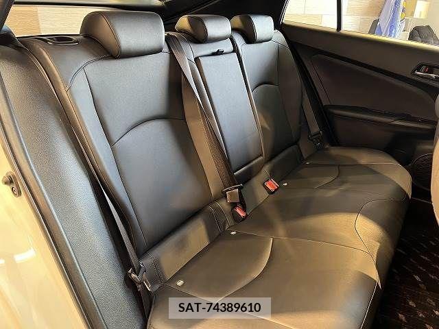 Toyota PRIUS 2016-02 211907-8