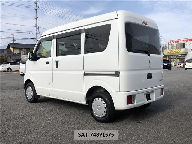 Suzuki EVERY 2016-01 297445-6