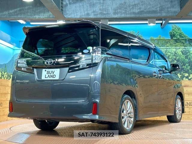 Toyota VELLFIRE 2017-04 382589-17