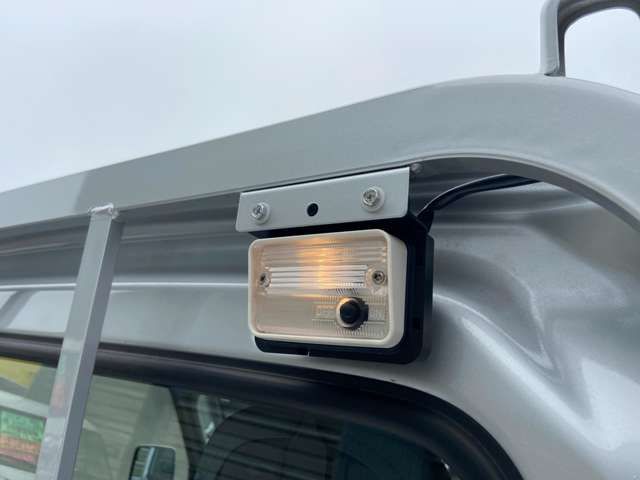 Suzuki CARRY TRUCK 2022-03 24031-12