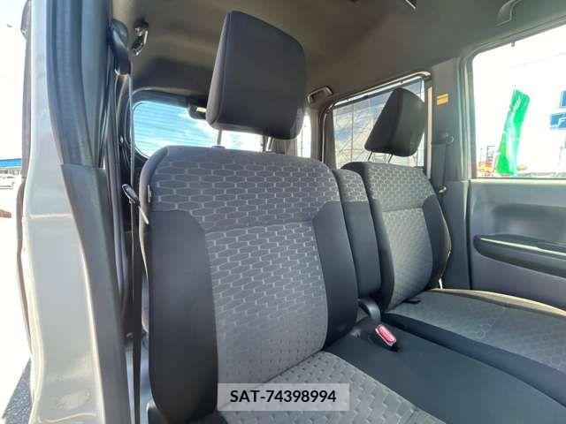 Daihatsu WAKE 2016-02 395216-9