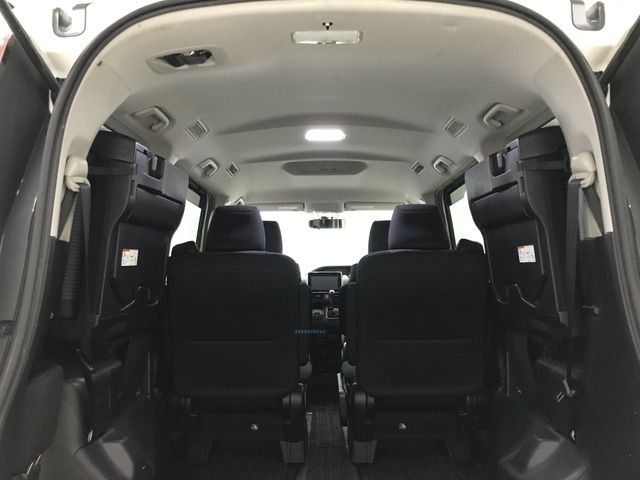 Toyota NOAH 2014-08 189100-19