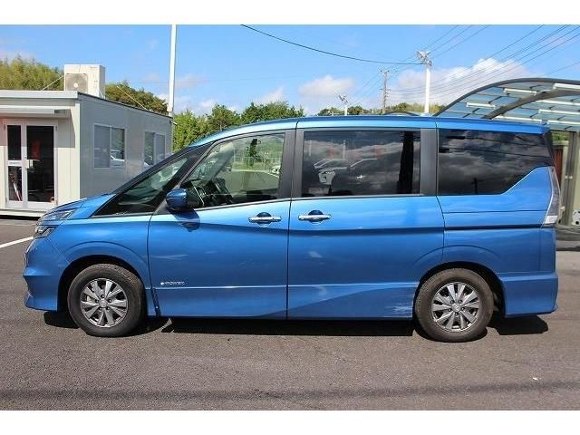Nissan SERENA 2018-08 22844-8