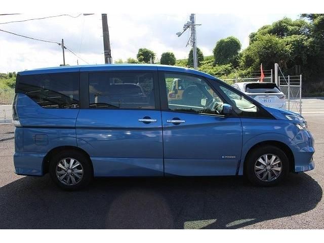 Nissan SERENA 2018-08 22844-6