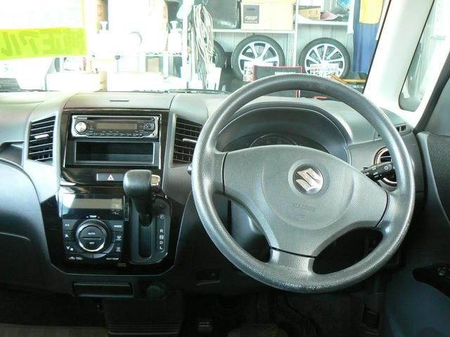 Suzuki PALETTE 2010-01 13690-4