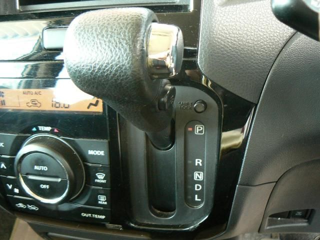 Suzuki PALETTE 2010-01 13690-9