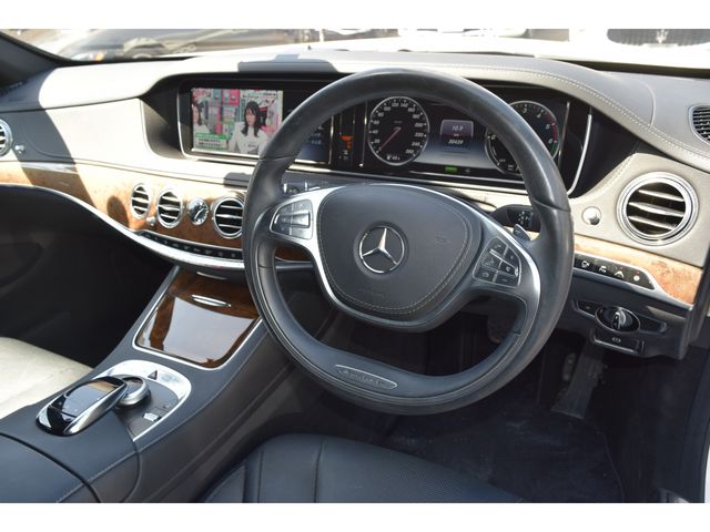 Mercedes Benz S-CLASS 2016-04 15949-11