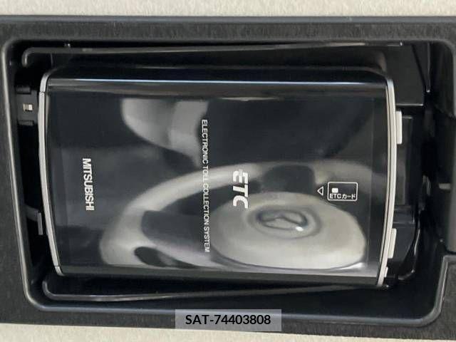 Mazda BIANTE 2011-09 261688-5