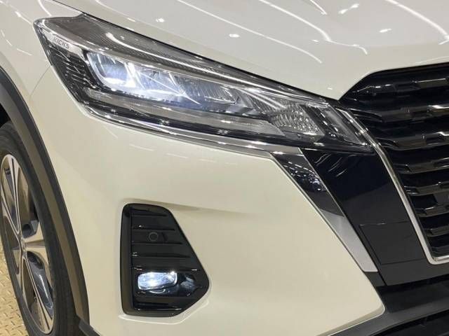 Nissan KICKS 2021-01 182742-12