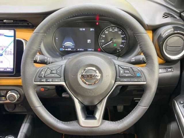 Nissan KICKS 2021-01 182742-11