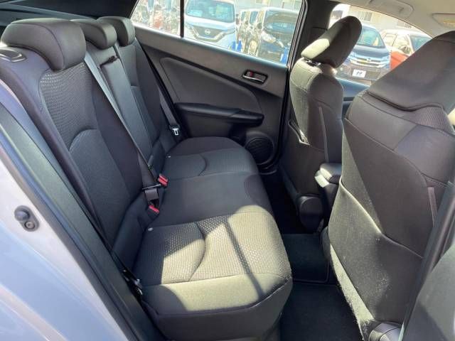 Toyota PRIUS 2021-03 26760-9