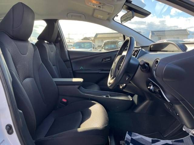 Toyota PRIUS 2021-03 26760-8