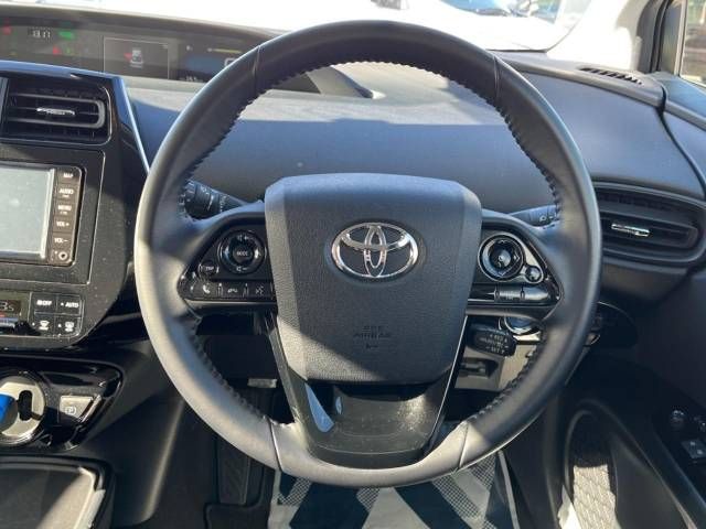 Toyota PRIUS 2021-03 26760-11