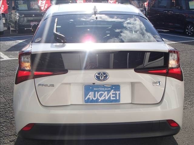 Toyota PRIUS 2019-10 189705-3