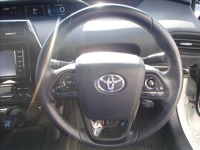 Toyota PRIUS 2019-10 189705-10