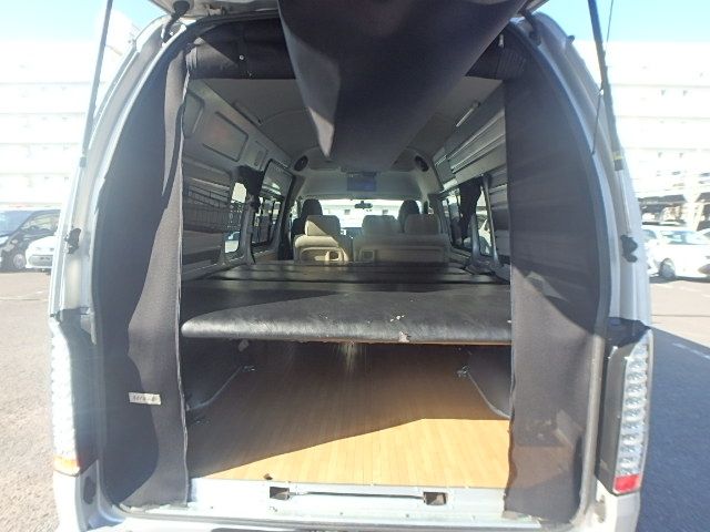 Toyota HIACE VAN 2010-01 195699-15