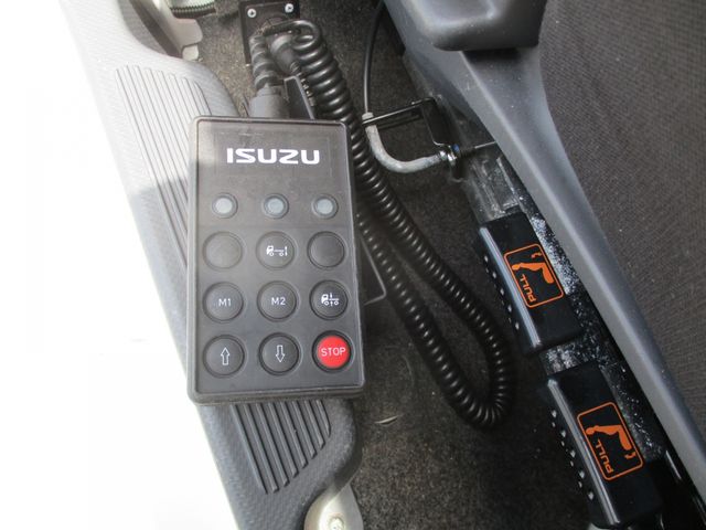 Isuzu GIGA 2017-05 7265-11