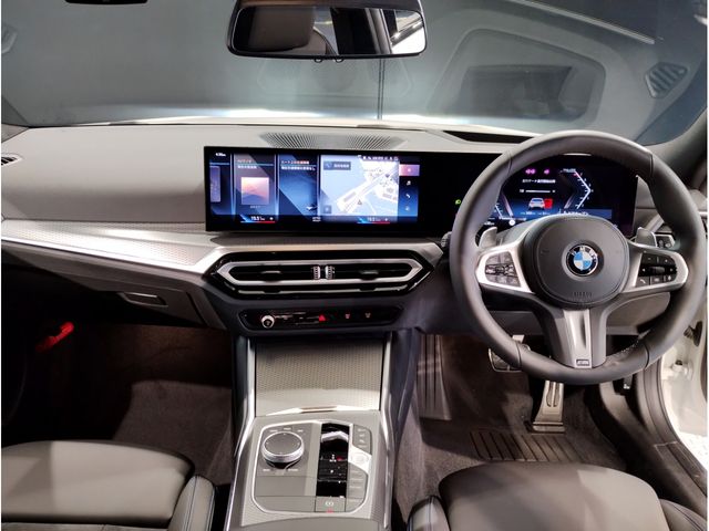 Bmw 3 SERIES 2023-03 15793-1