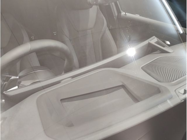 Bmw 3 SERIES 2023-03 15793-20