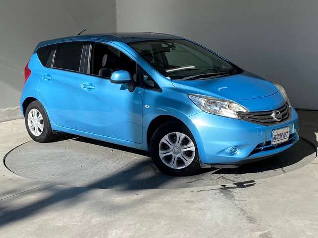 Nissan NOTE 2013-02 184347-7