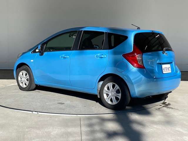 Nissan NOTE 2013-02 184347-12