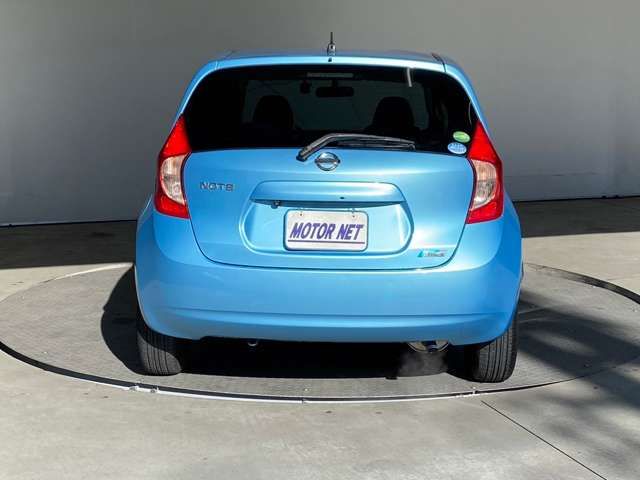 Nissan NOTE 2013-02 184347-11