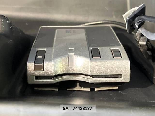 Suzuki SOLIO 2011-02 335698-6