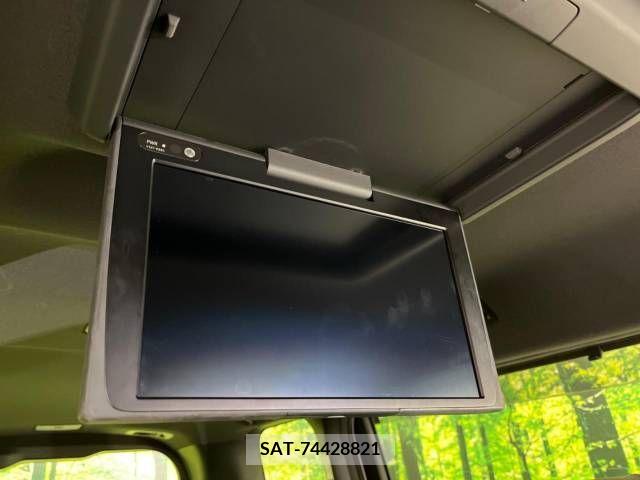 Toyota NOAH 2021-06 218508-3