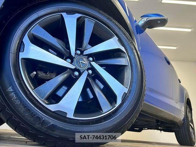 Lexus NX 2020-05 354170-18