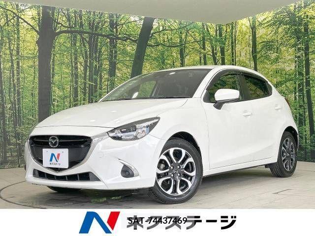Mazda DEMIO 2017-02 329458-0