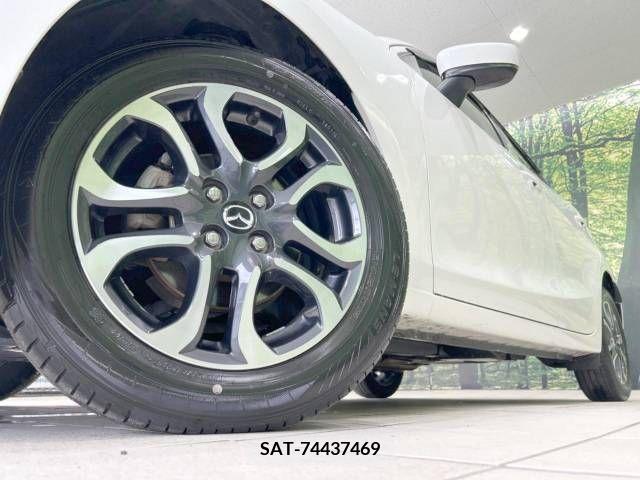 Mazda DEMIO 2017-02 329458-13