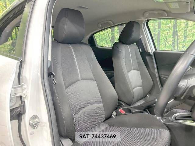 Mazda DEMIO 2017-02 329458-8