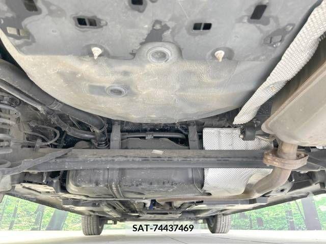Mazda DEMIO 2017-02 329458-19
