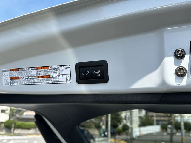 Toyota COROLLA CROSS 2023-12 10542-18