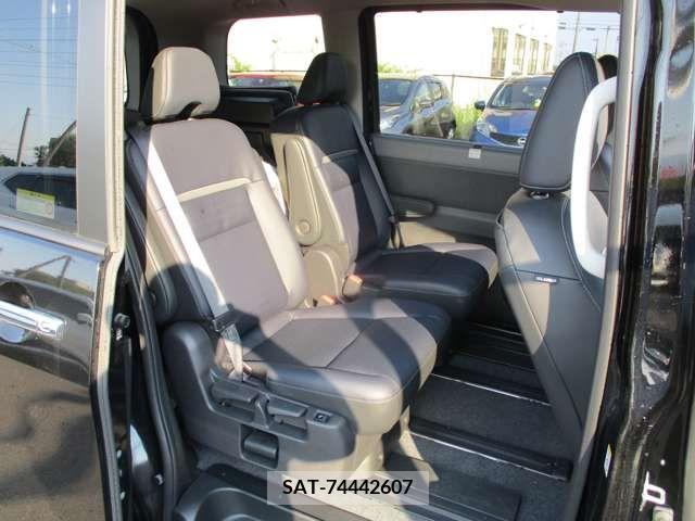 Nissan SERENA 2024-07 333040-14