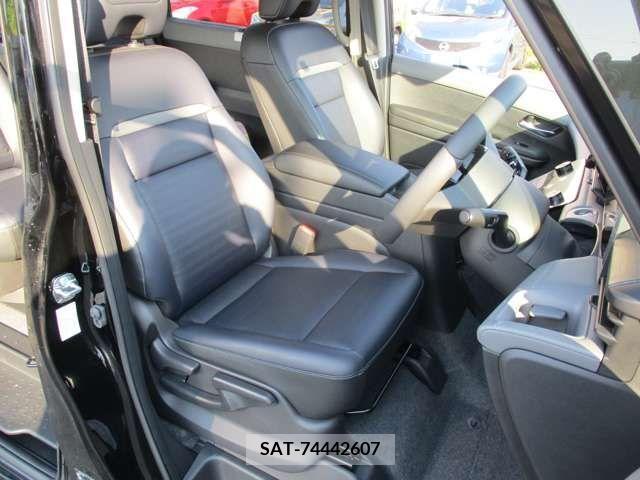 Nissan SERENA 2024-07 333040-13
