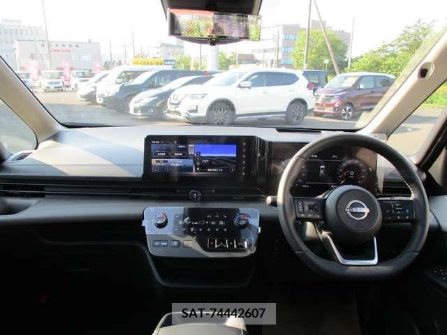 Nissan SERENA 2024-07 333040-1