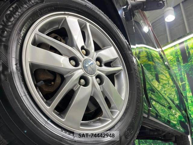 Nissan SERENA 2011-09 367814-14