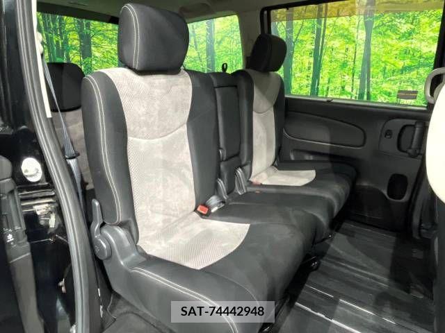Nissan SERENA 2011-09 367814-9