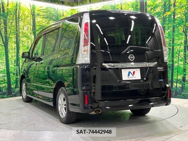 Nissan SERENA 2011-09 367814-18