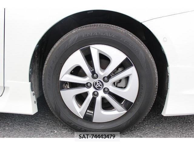 Toyota PRIUS 2018-02 375682-12